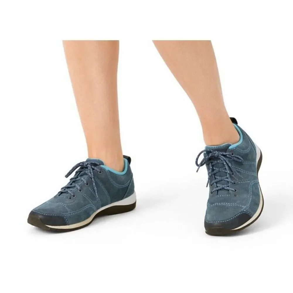 L.L. Bean womens blue suede sneakers size 7